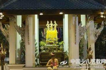 钢管很重要 钢管舞舞具与服饰选择要点
