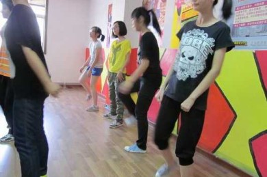 女生应该怎么选择街舞种类