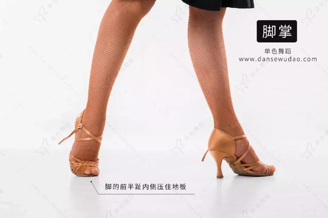 拉丁舞图文详解，你离拉丁舞者0距离！