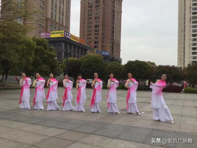 如何下载广场舞视频？